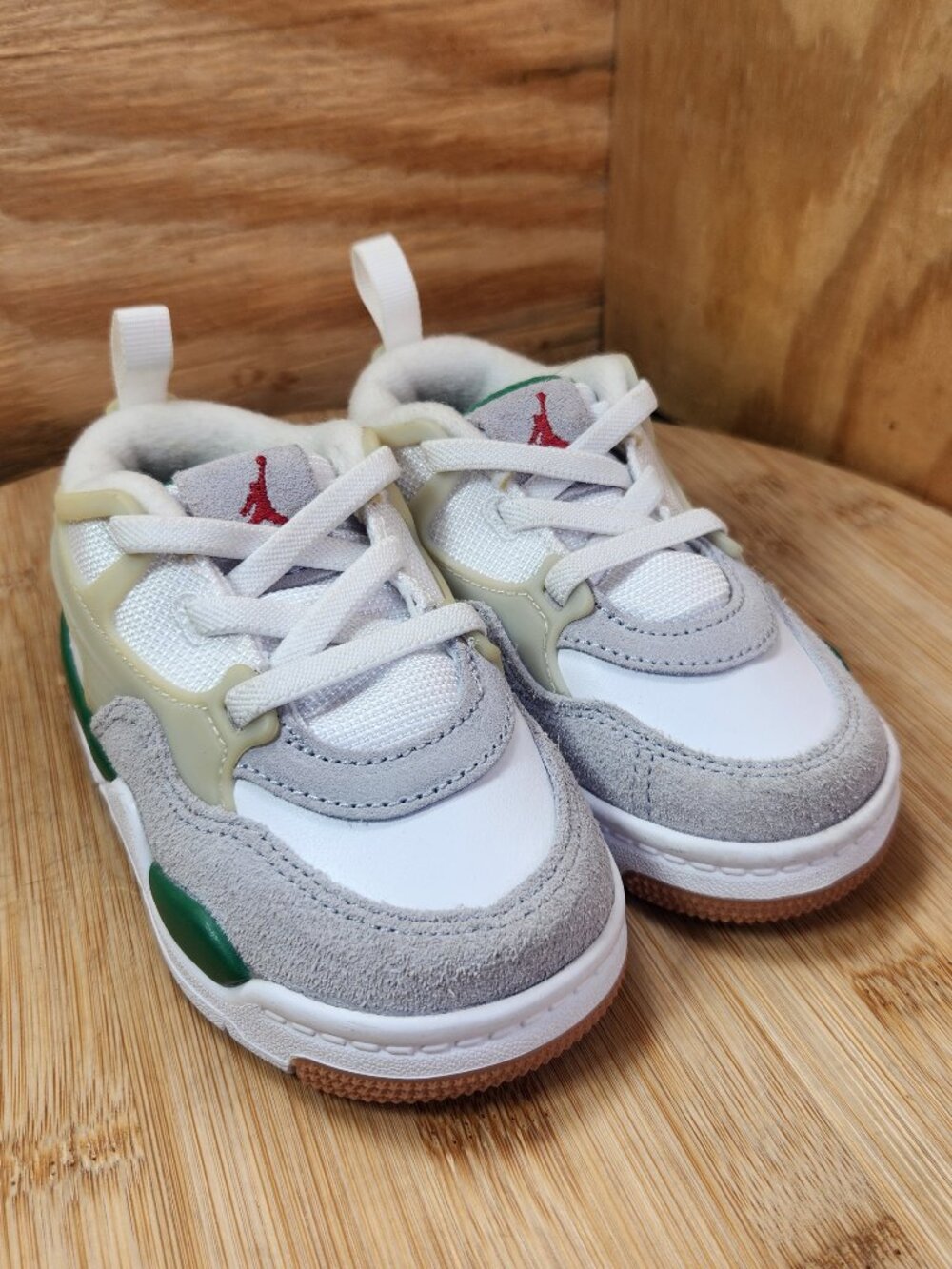 Jordan 4 RM Boys Sneakers Size 6C Worn Once